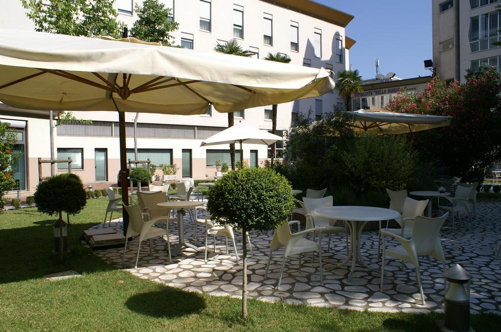 Hotel Della Citta Et De La Ville ฟอร์ลี ภายนอก รูปภาพ